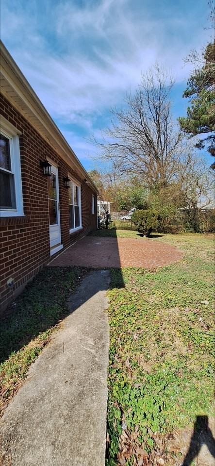 20405 Williams Street - Photo 4 of 30