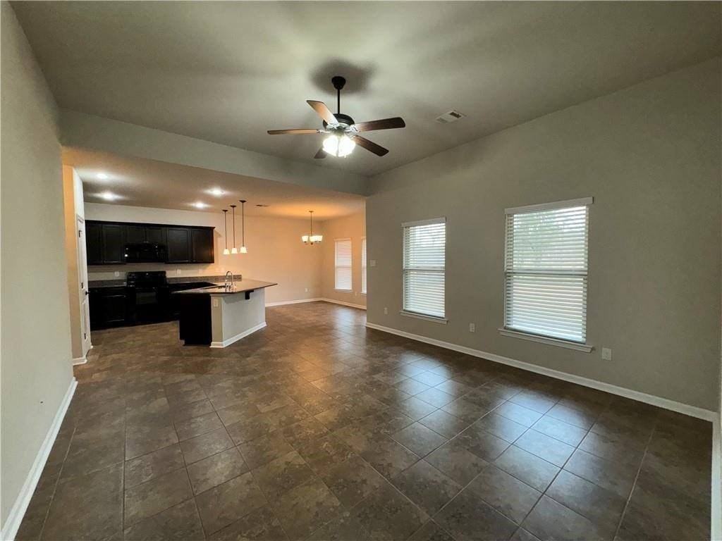 42225 Atmore Pl - Photo 2 of 17