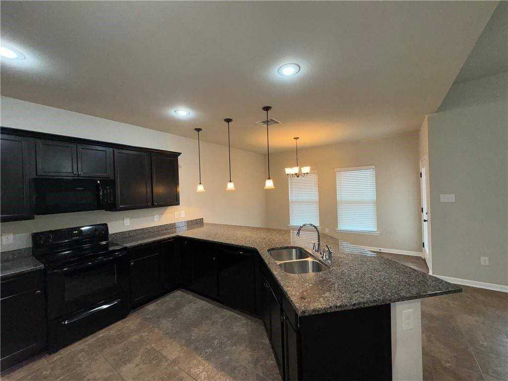 42225 Atmore Pl - Photo 3 of 17