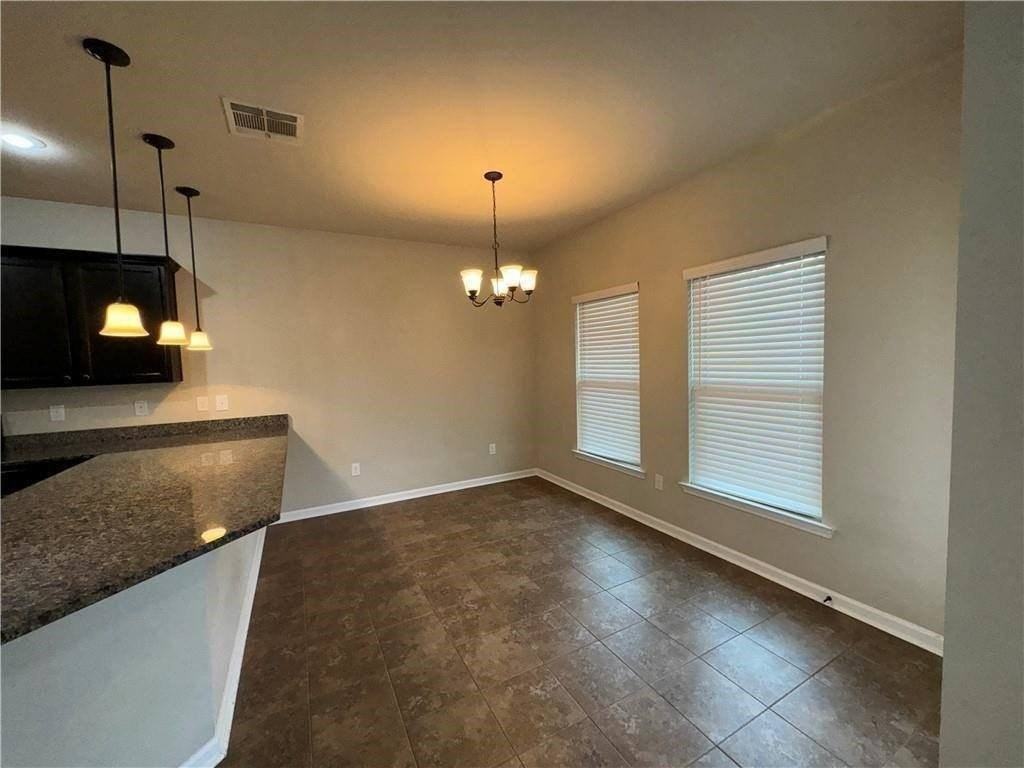 42225 Atmore Pl - Photo 7 of 17