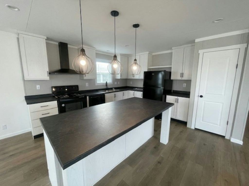 27 Bonnet Ct #109 - Photo 3 of 14