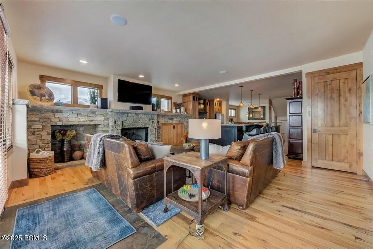 85 King Rd - Photo 7 of 50