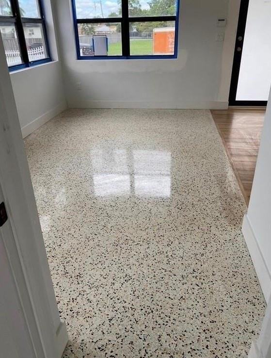 170 W 58th St - Photo 7 of 22