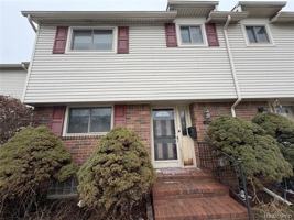 featured image of 1780 E 13 Mile Rd