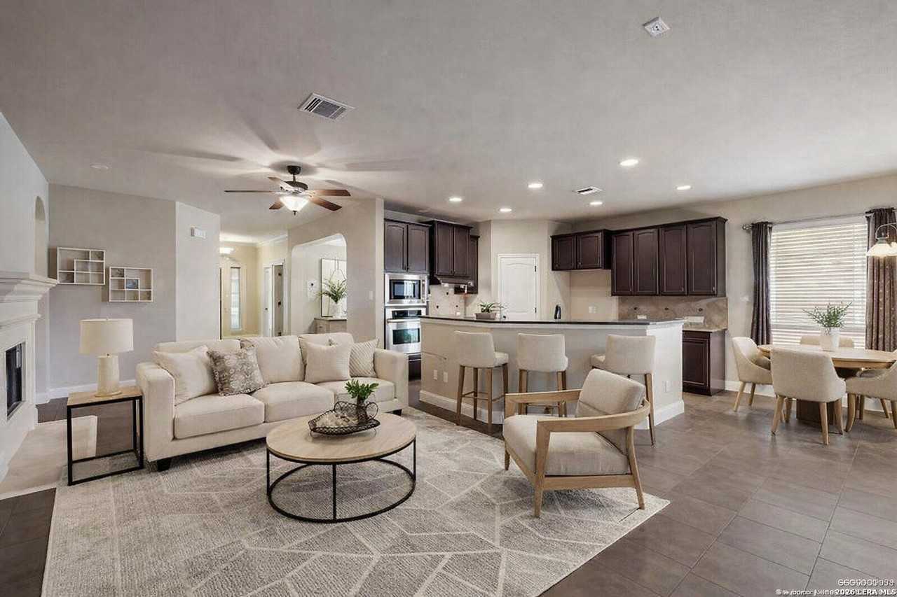 7658 Culebra Vly - Photo 2 of 5