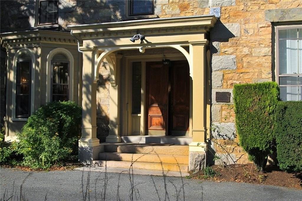 66 Webster St Unit 1 - Photo 2 of 41