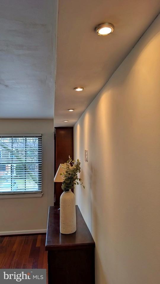 33 Badger Gate Ct - Photo 7 of 47