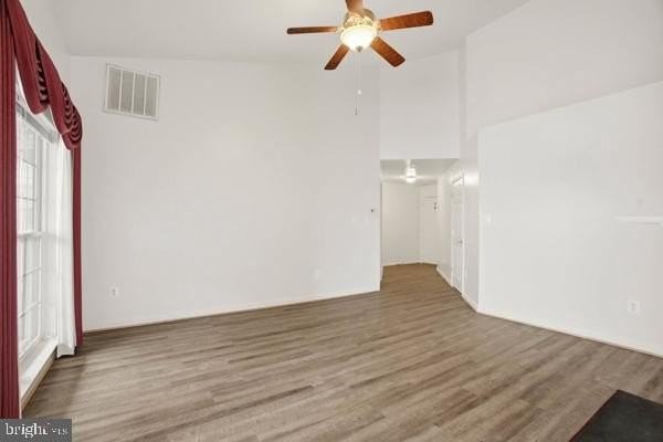 2501 Coleridge Dr Unit 3b - Photo 5 of 30
