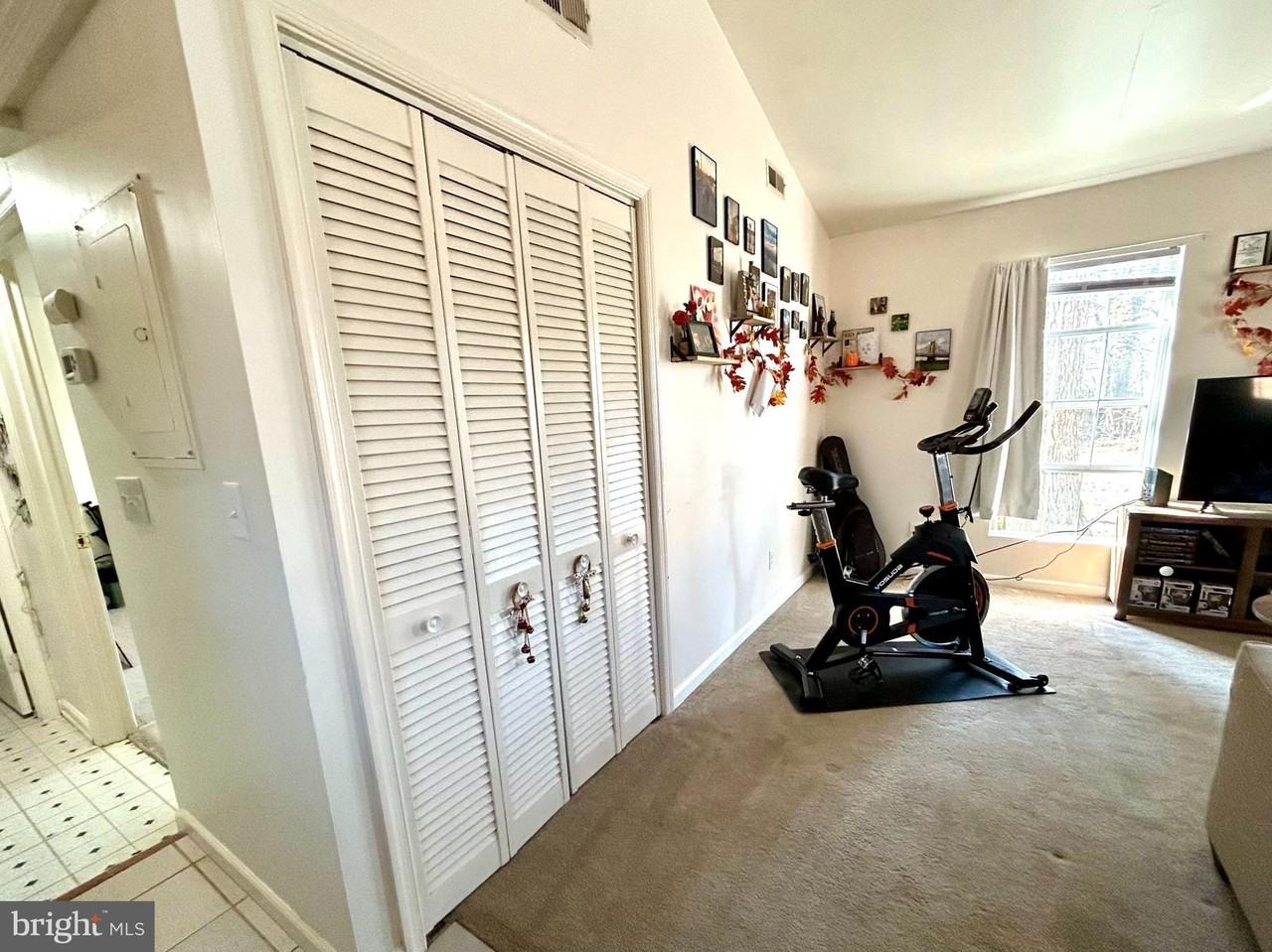 208A Telegraph Rd - Photo 5 of 6