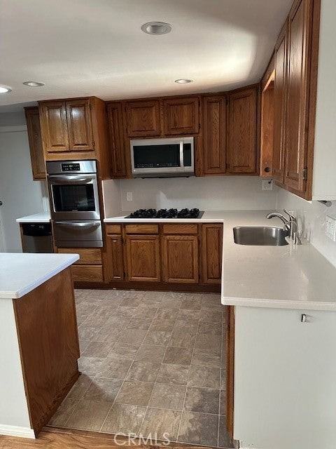 1801 Hodson Ave - Photo 3 of 11