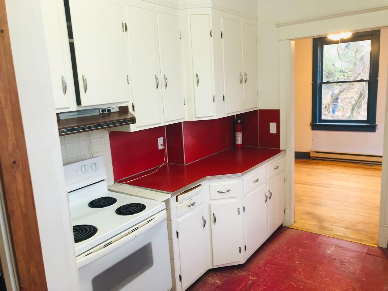 26 Main St #1 - Photo 5 of 10
