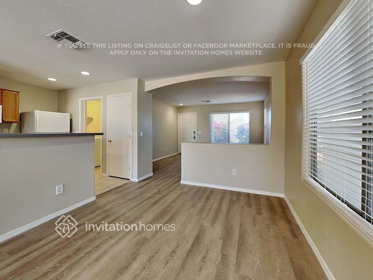 10780 W Roanoke Ave - Photo 6 of 18