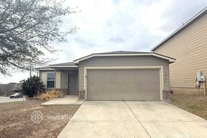 featured image of 27305 Paraiso Mnr