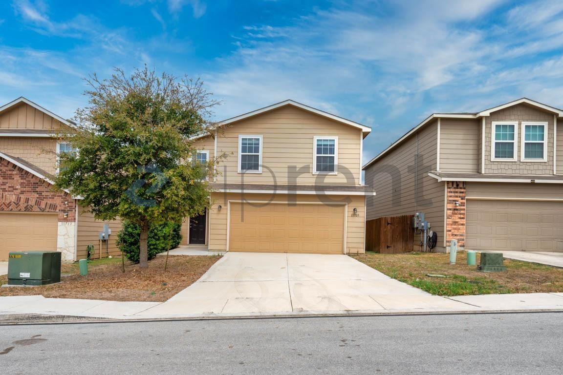 11709 Silver Sky - Photo 2 of 40