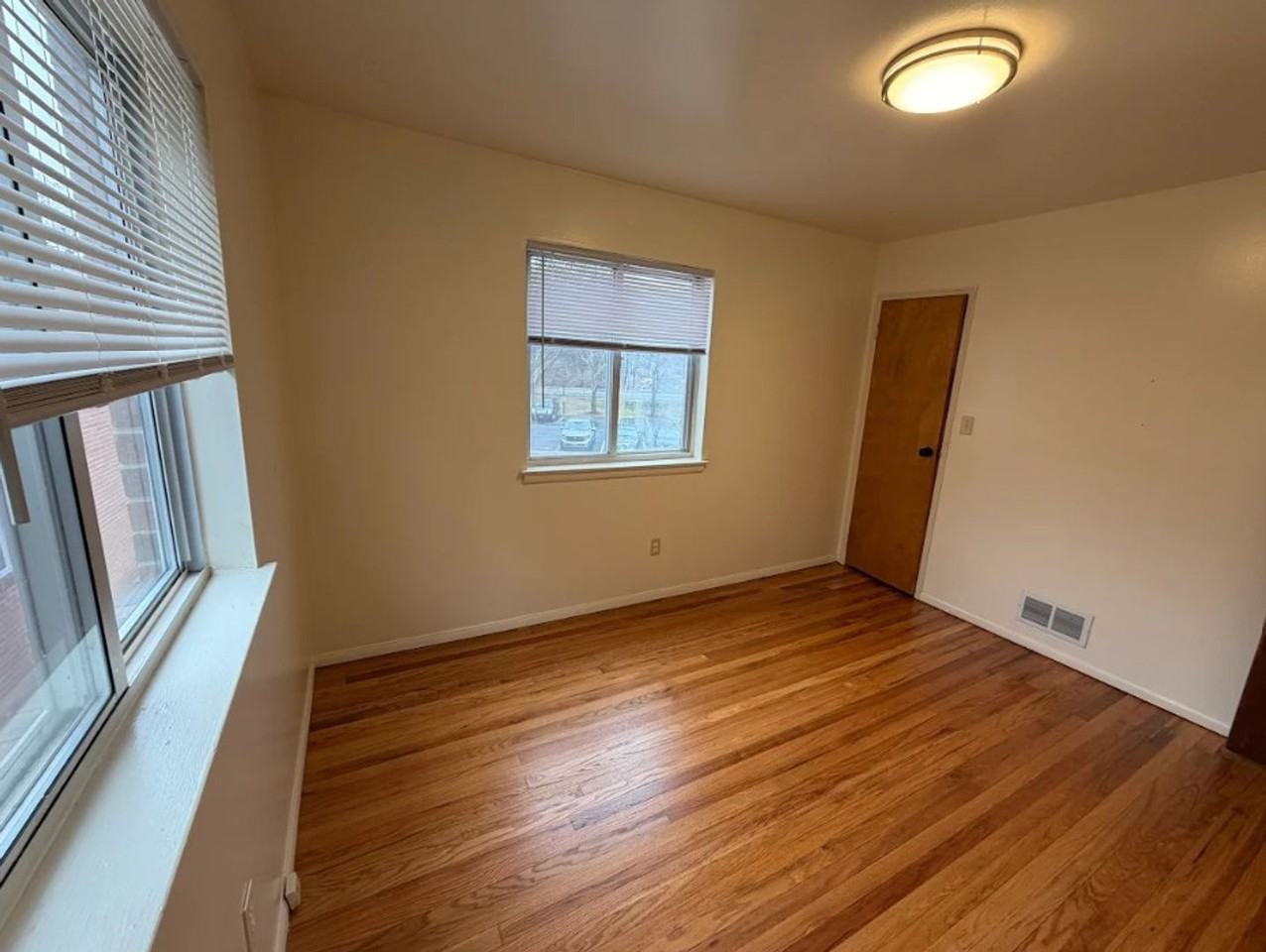 Grandview Gardens Apartments - Photo 7 of 14