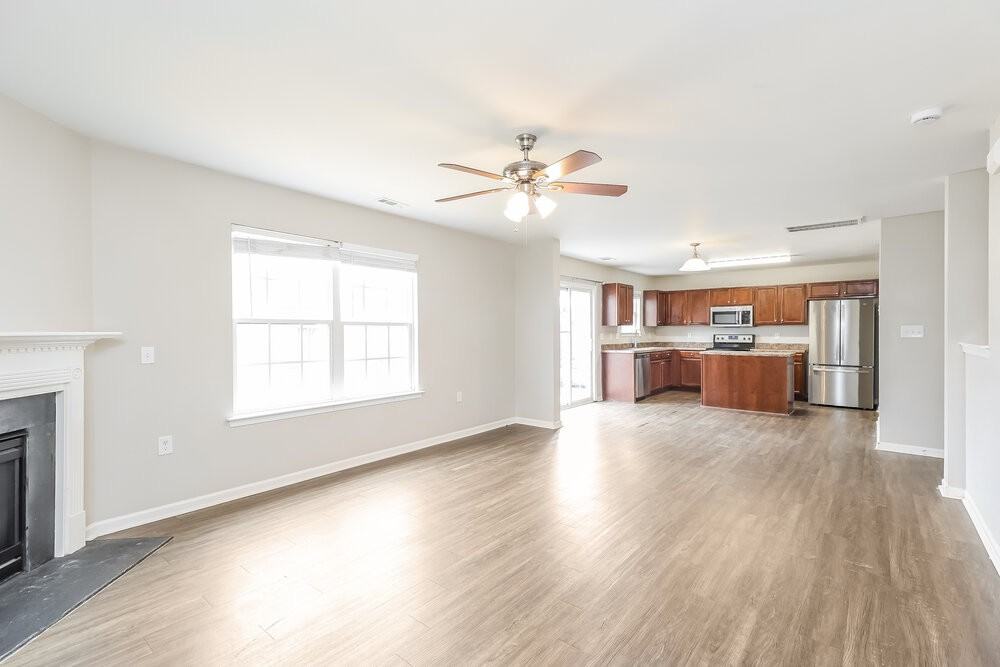 2836 Westbury Ct - Photo 6 of 17