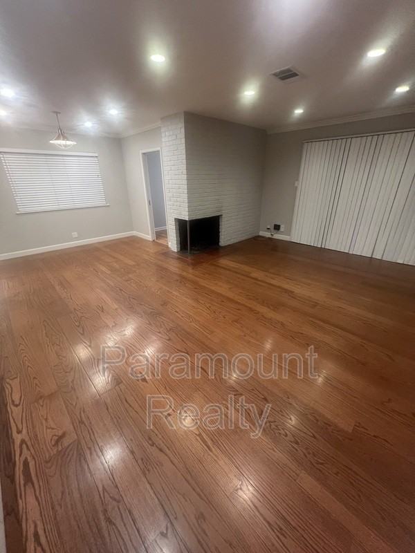 3131 Mount Diablo St - Photo 7 of 26