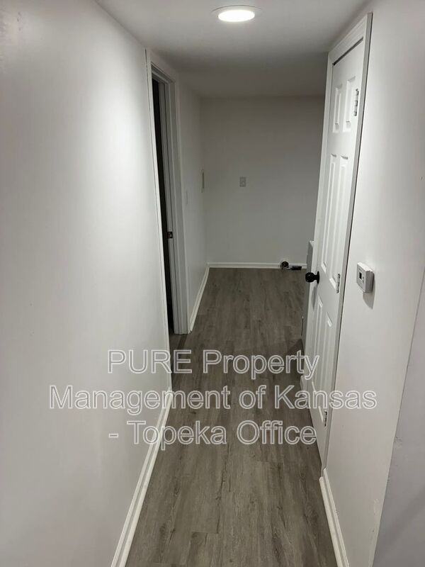 9419 E 14th St S - Photo 6 of 40