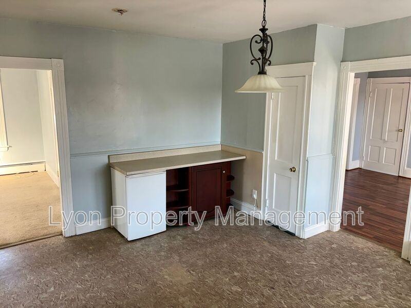 1134 Social St #2 - Photo 3 of 32