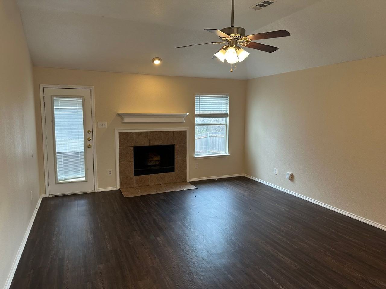 1237 Sandpiper - Photo 3 of 17