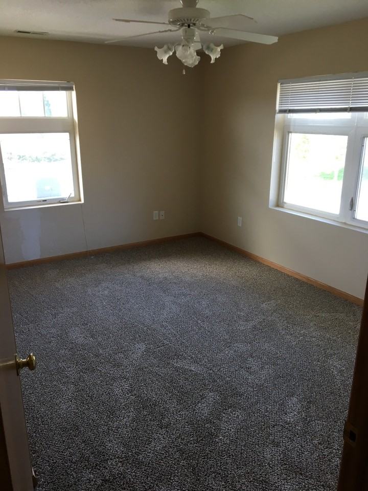 North Park Apartments - Photo 6 of 17