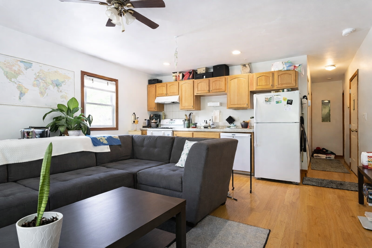 121 Centre Street - Photo 2 of 9