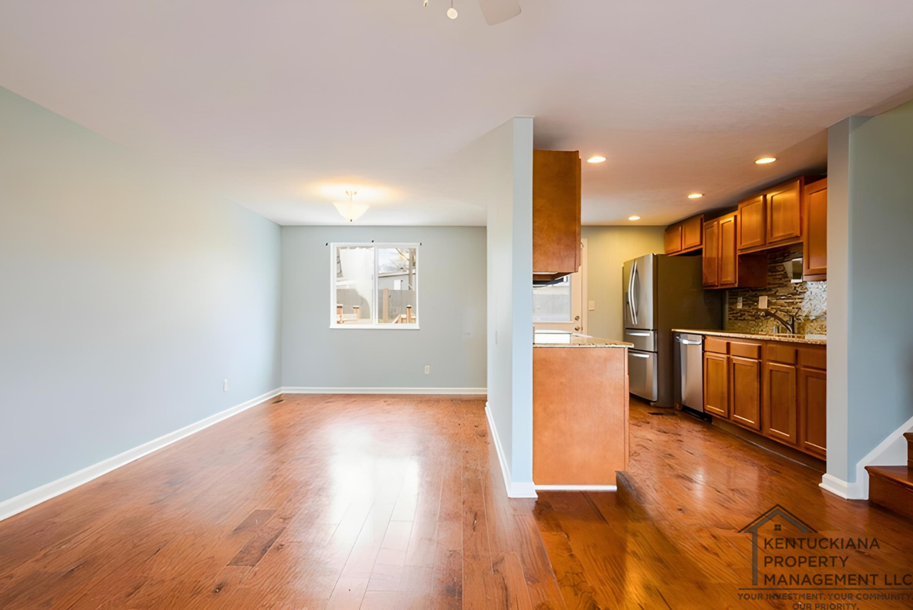 5402 Hasbrook Dr - Photo 2 of 23