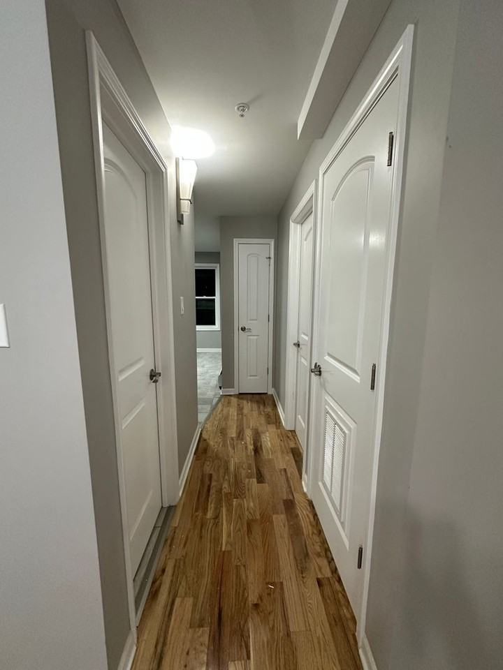 Crestline Villas Apartments - Photo 5 of 20