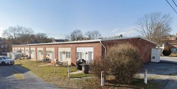 featured image of 133 N Poplar St