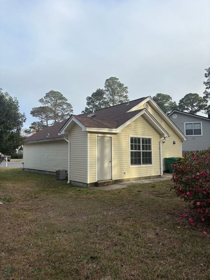 2822 Old Carriage Ln - Photo 3 of 31
