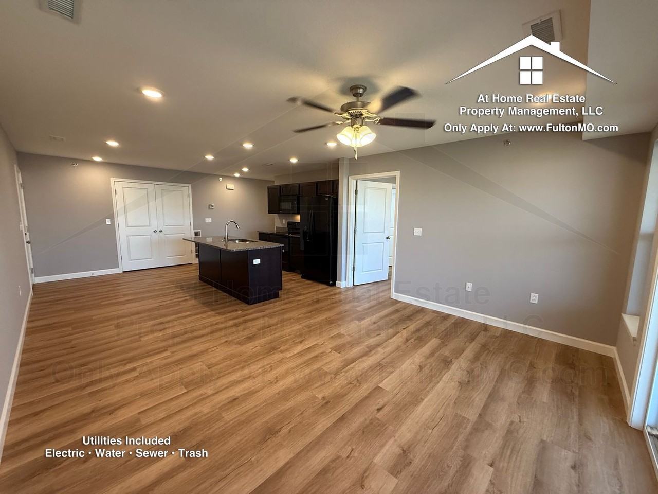 2610 N Bluff St - Photo 7 of 33