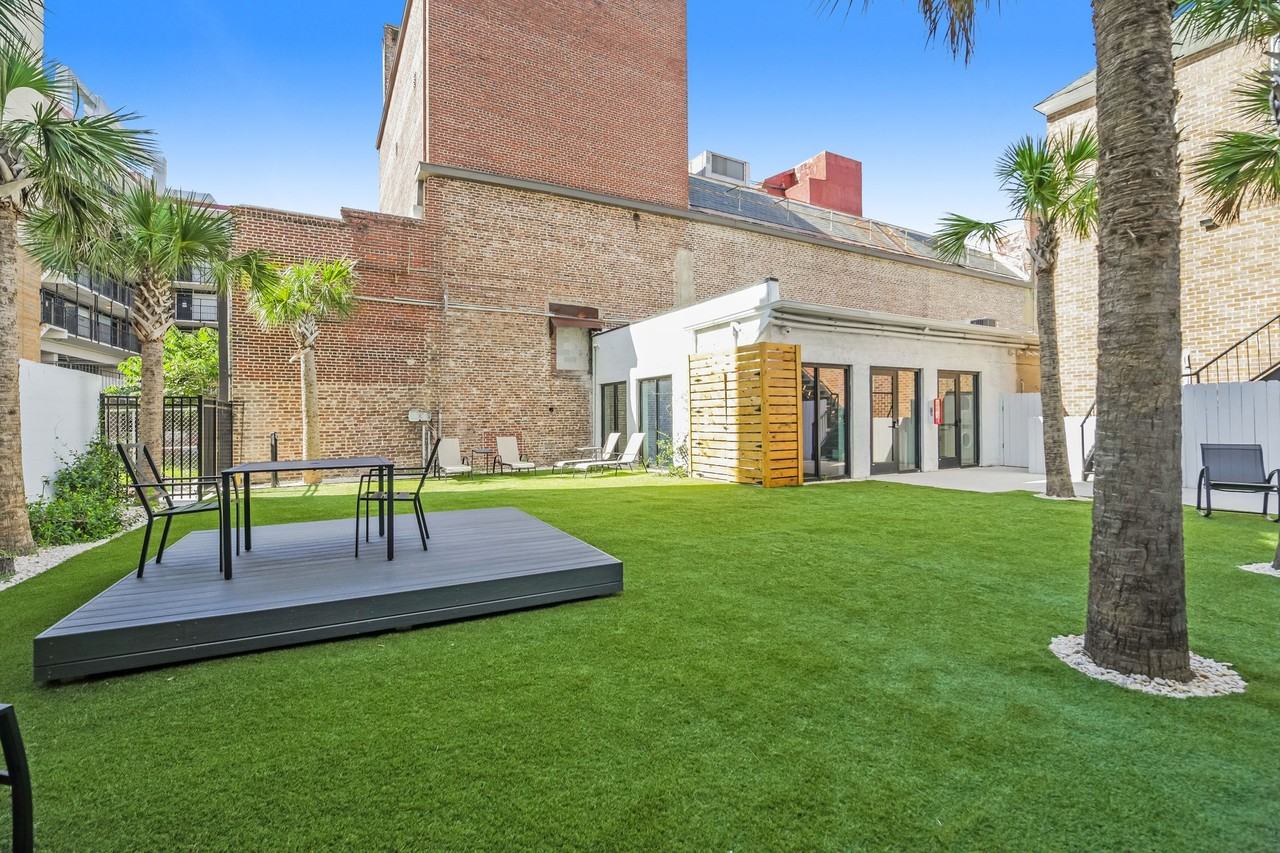 Stylish Studio, 1 and 2 Bed + Den in the Heart of Downtown Charleston - Photo 6 of 50