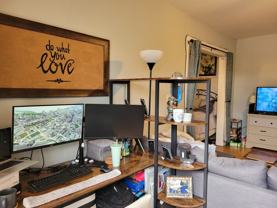 719 Knapp - Photo 1 of 1