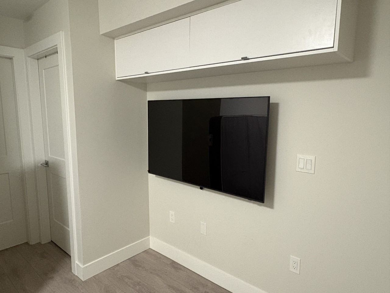 16767 20A Avenue - Photo 3 of 12