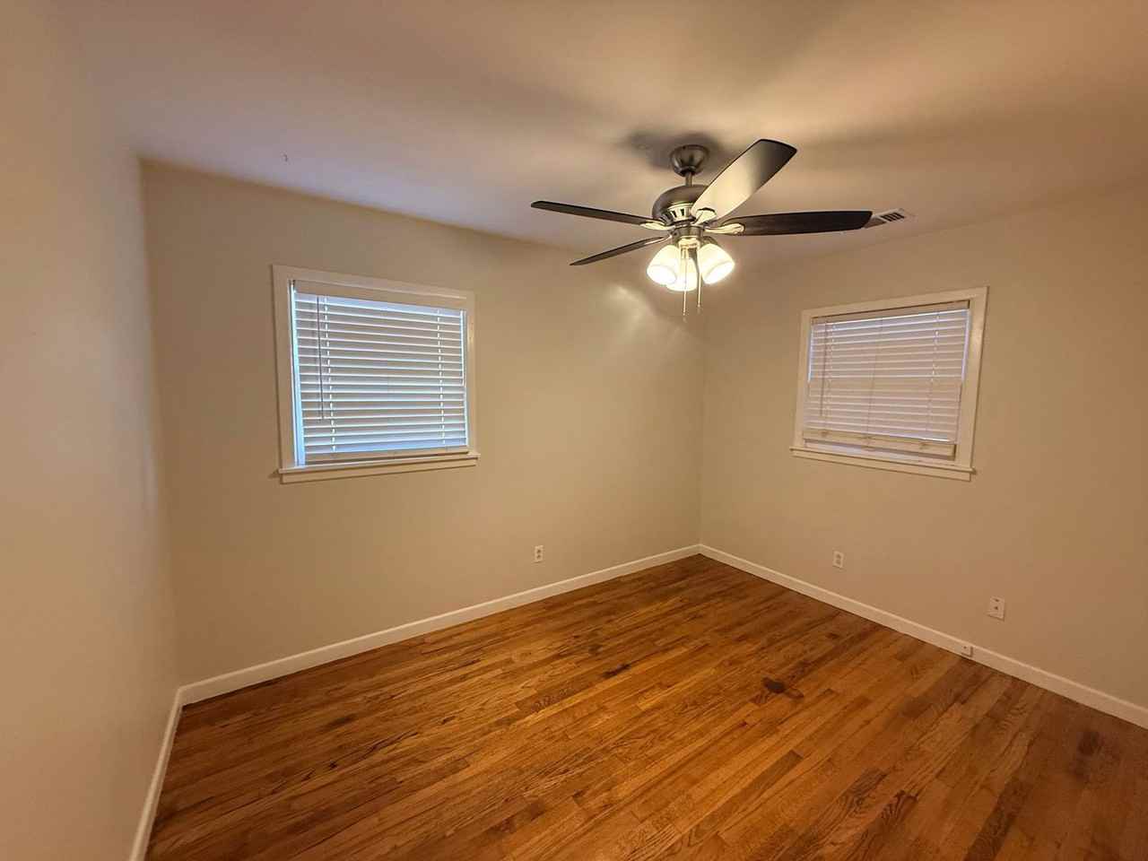 3114 37th St - Photo 7 of 11