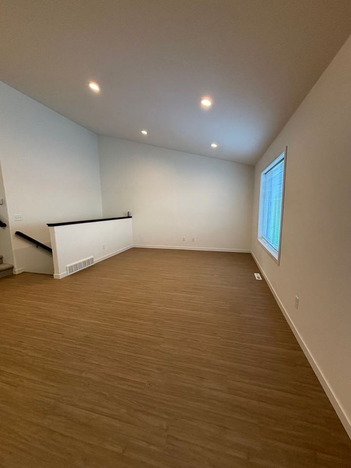 7211 30th St S - Photo 5 of 17