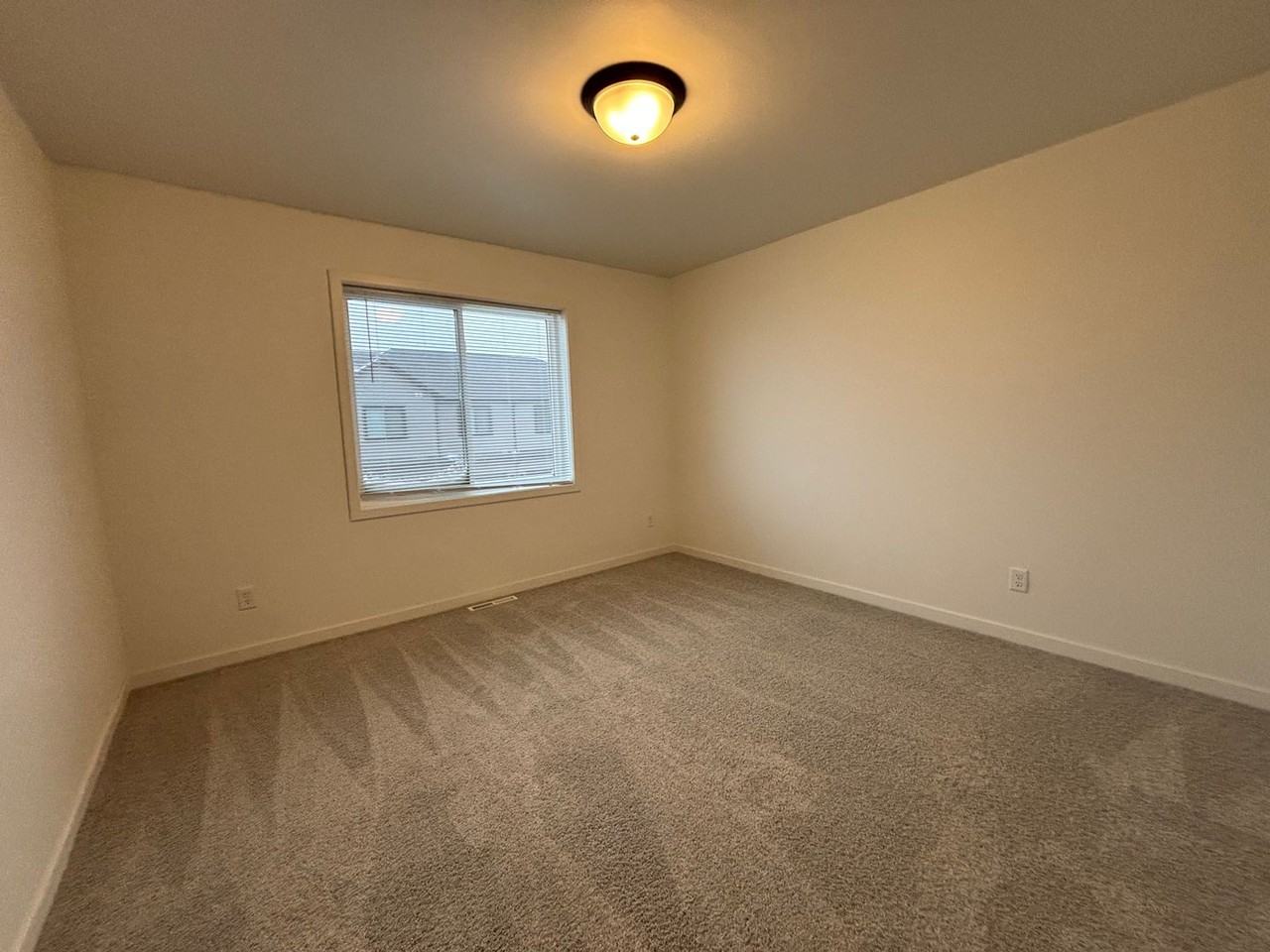 7263 30th St S - Photo 6 of 12