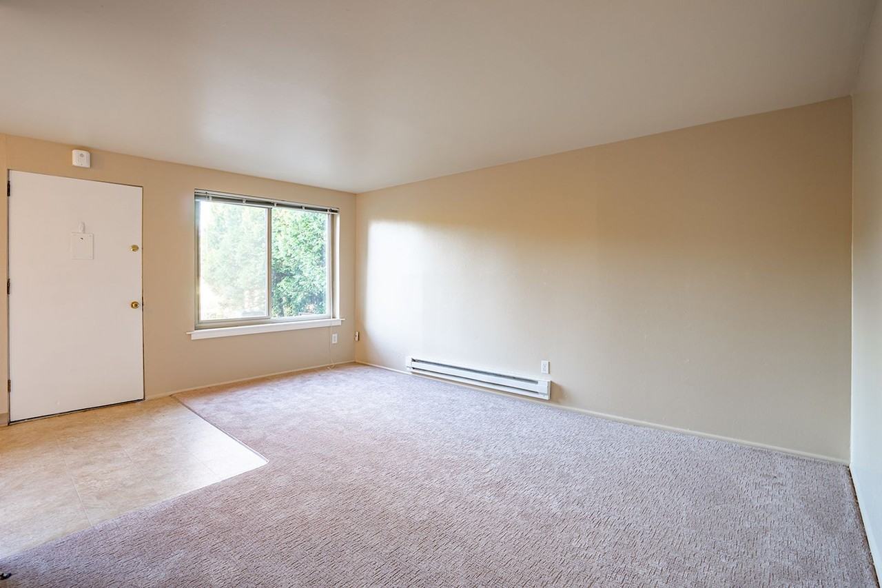 Westwinds Apartments - Photo 3 of 13