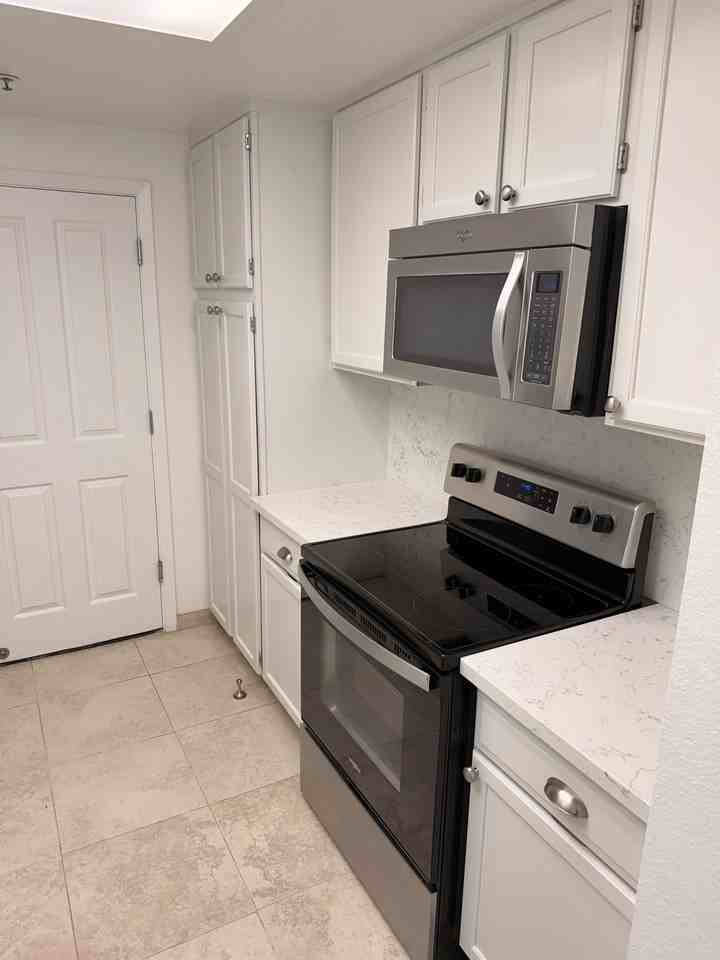 1385 38th Ave #A3 - Photo 2 of 37