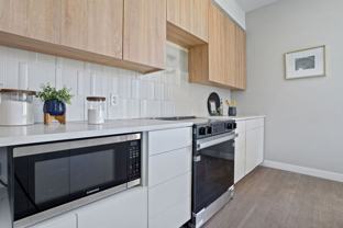 Welcome to The Burton! This beautifully renovated former meeting house is located at the foot of Presidents' Circle. - Photo 1 of 1