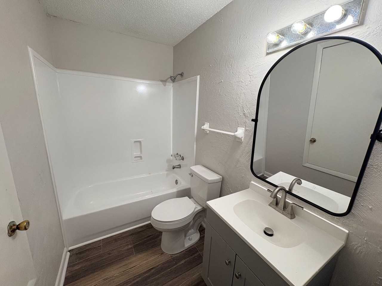 601 Spanish Acres Dr - Photo 7 of 9