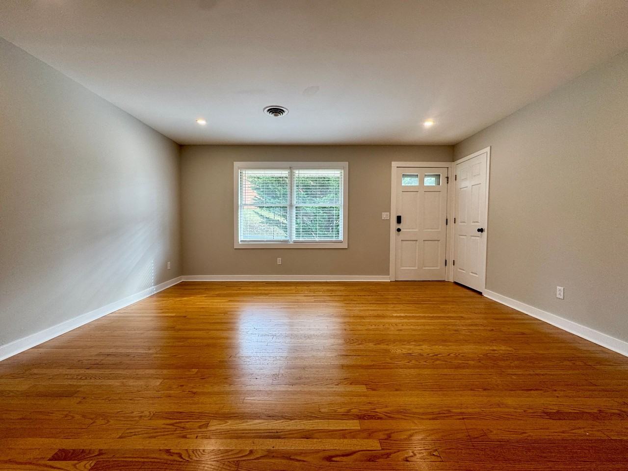 1003 Giles Road - Photo 7 of 12