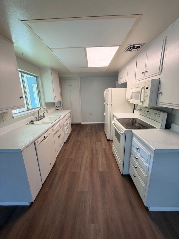 12069 Callado Rd - Photo 5 of 9