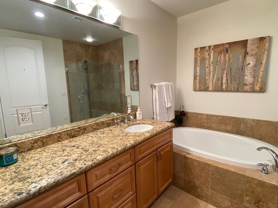 2260 Village Walk Dr - Photo 4 of 14