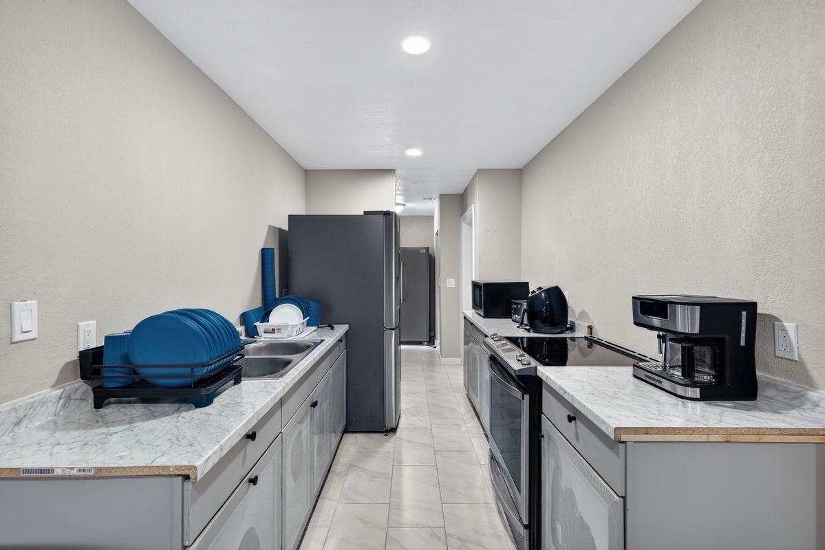 1941 Brown Rd - Photo 7 of 24