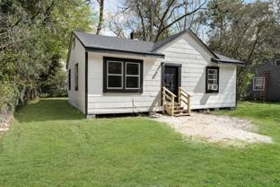 1227 Dena St - Photo 1 of 1