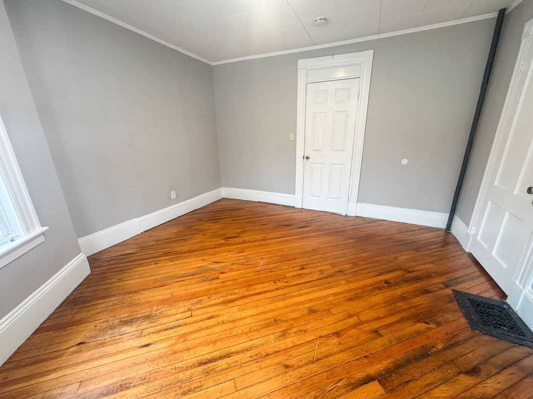 224 Millville Ave ##1 - Photo 7 of 17