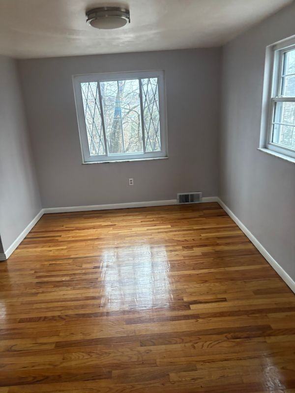1207 Monongahela Blvd - Photo 2 of 9
