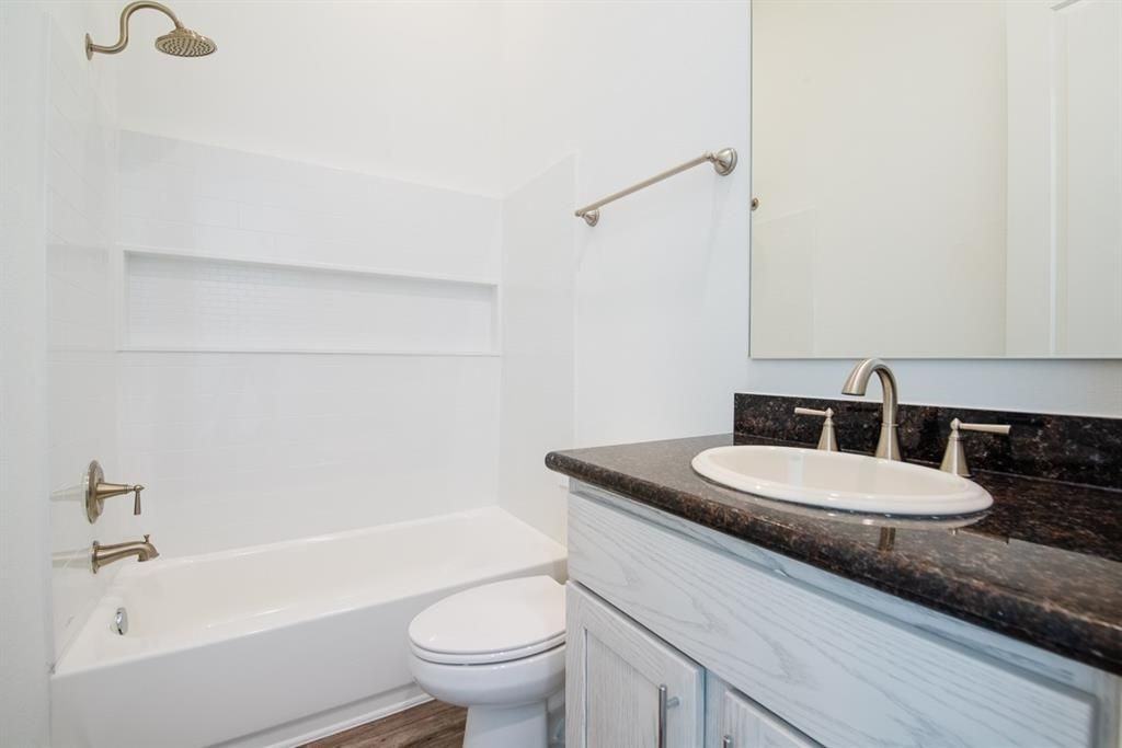 3253 Real St ##A - Photo 2 of 7