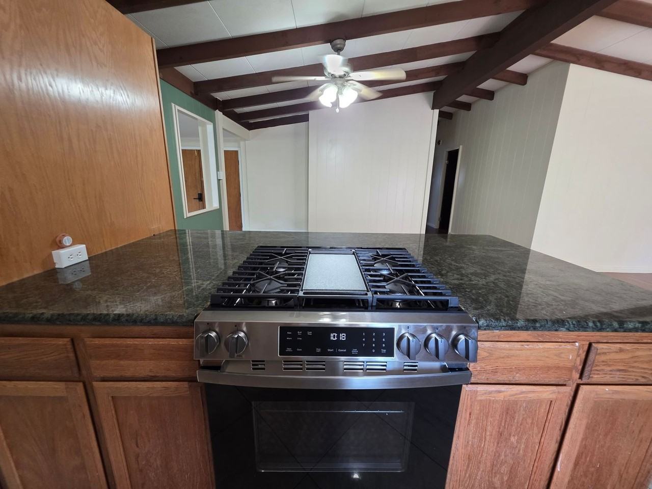 1030 Kahili Pl - Photo 4 of 22